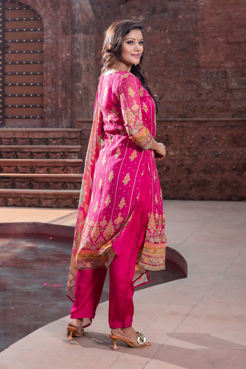 Georgette Magenta Color Printed Straight Suit Set