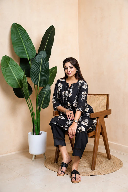 Aura – Black Kurta Set
