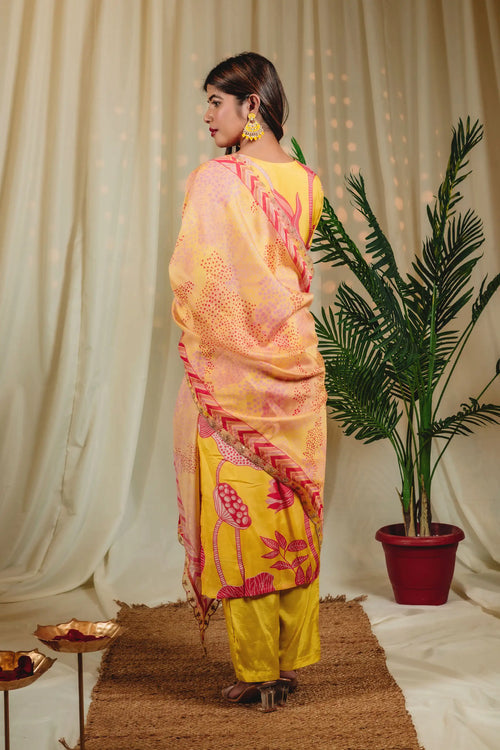 Banana Yellow Wild Flower Straight Kurta Set