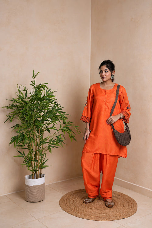 Chiraiya – Signature Farshi Salwar Kurta Set